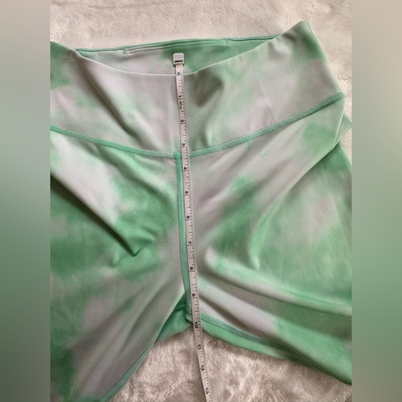 Nike One Icon Clash Mid-Rise Crop Leggings Green/White Size Small - Picture 13 of 15